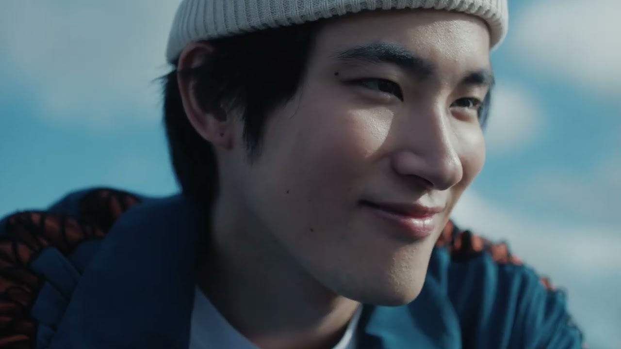 CANON  “PowerShot V1”