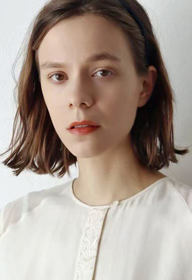 Nathalie C.