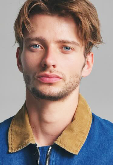 Niklas N.