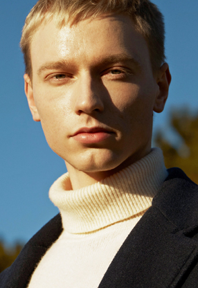 Mikael H.