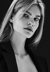 Ksenia P.
